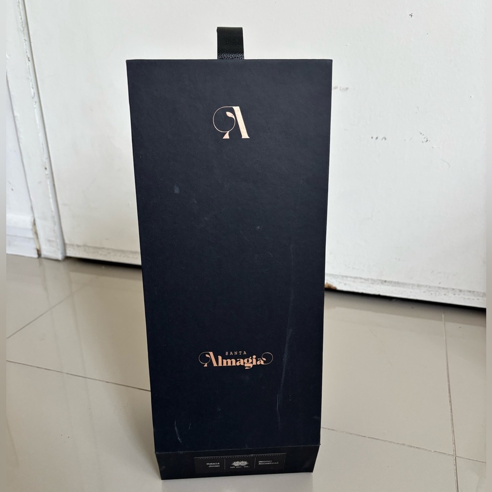 Santa Almagia Mezcal 750 ml empty bottle & original box - Picture 3 of 9